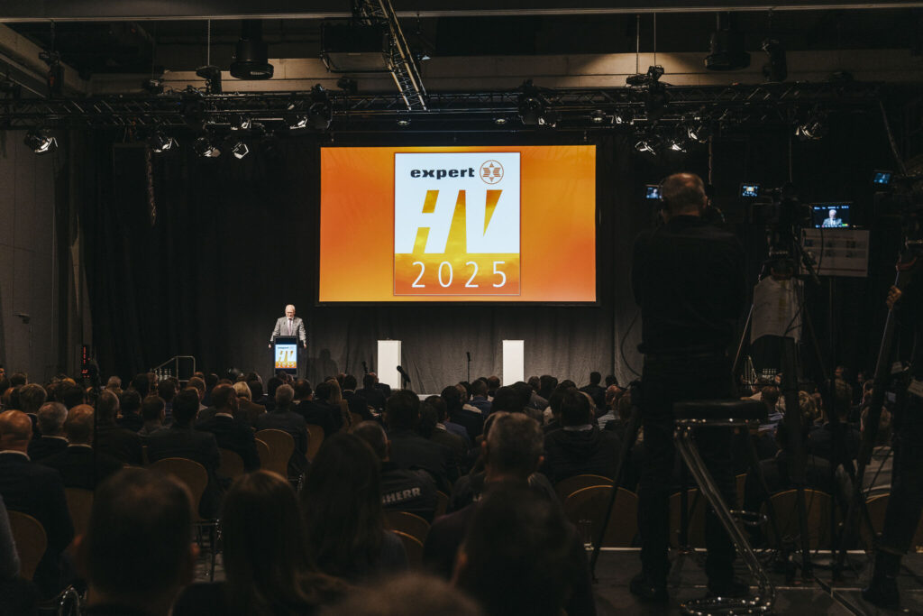 Photo credit: Expert SE