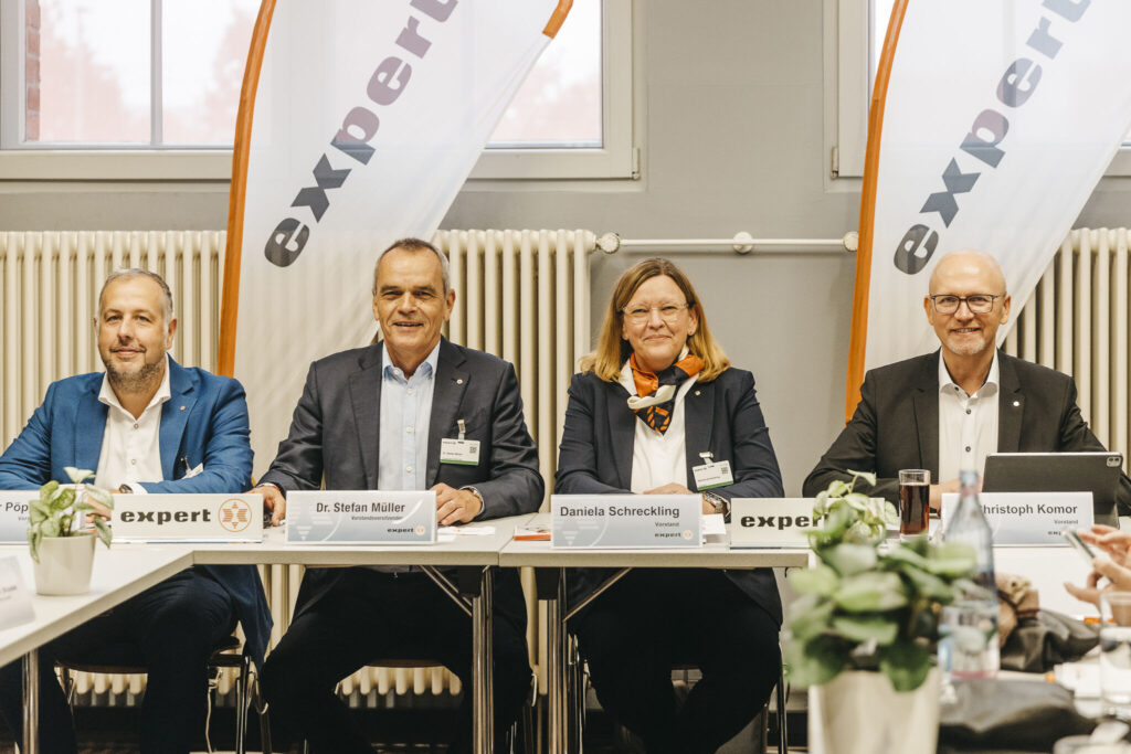 Photo credit: Expert SE